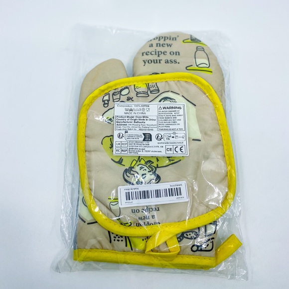 “Droppin A New Recipe” 2-Piece Cotton Oven Mitt/ Pot Holder Set - New In Package - Picture 5 of 9